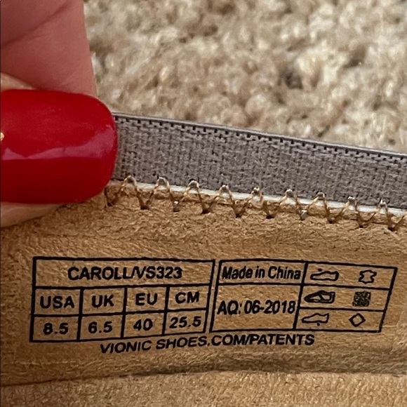 Vionic Caroll Shimmery Lavender Snakeskin Flats - Picture 7 of 8